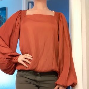 NWT Mustard Seed Rust Smocked Blouse Bishop sleeve